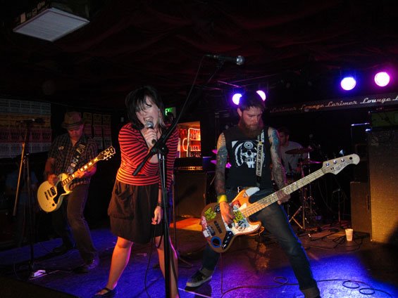 The Nervous live © Archives